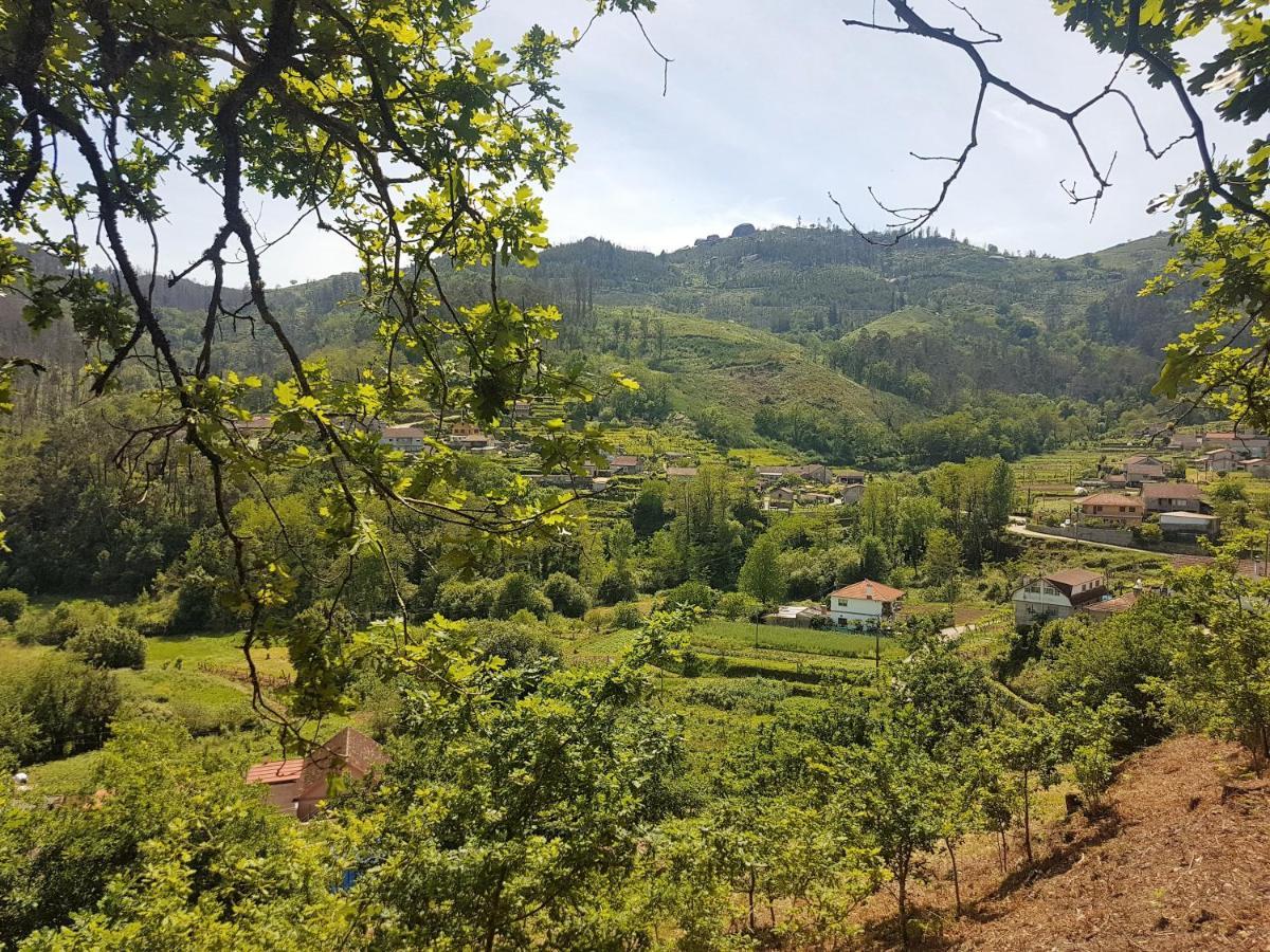 O Eido De Celia Villa Ponteareas Exterior photo